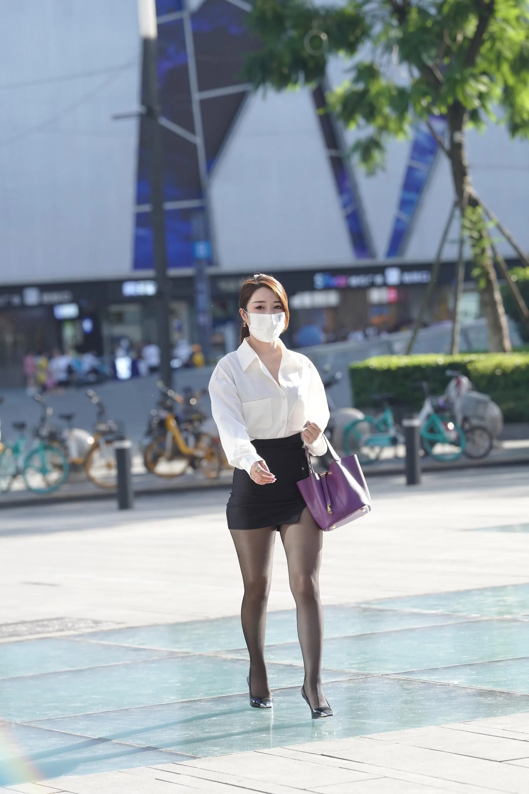 魔镜街拍 NO.184 街拍黑丝包臀裙小姐姐 [137P]插图7